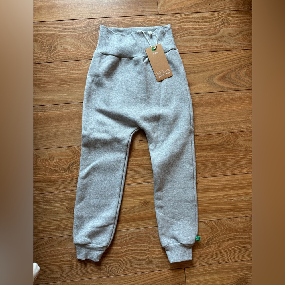 NWT 4T Pants with Fox On Back Fred’s World Organic Green Cotton Sweatpants